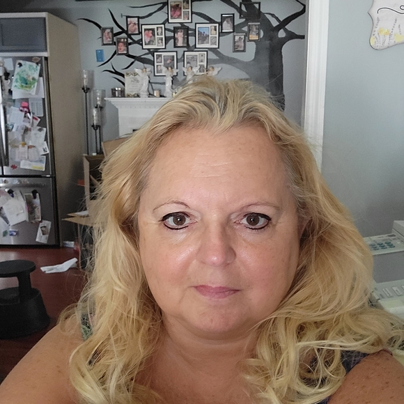 Meet your Posher, Marie - Picture 1 of 1